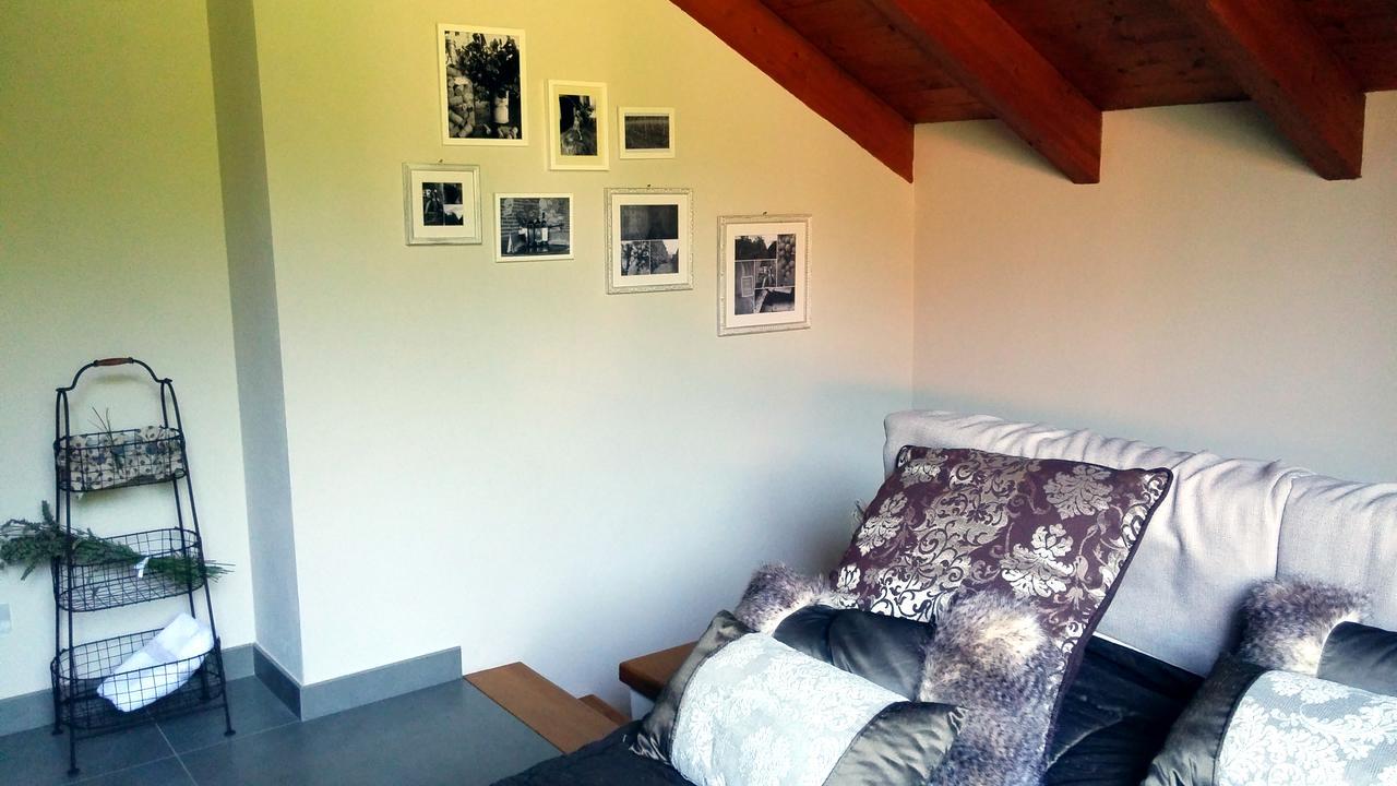 Relais Profumo Di Vino Bed & Breakfast Borgomanero Exterior photo