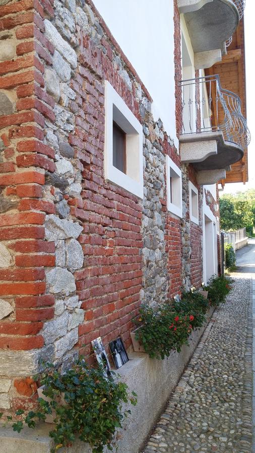 Relais Profumo Di Vino Bed & Breakfast Borgomanero Exterior photo
