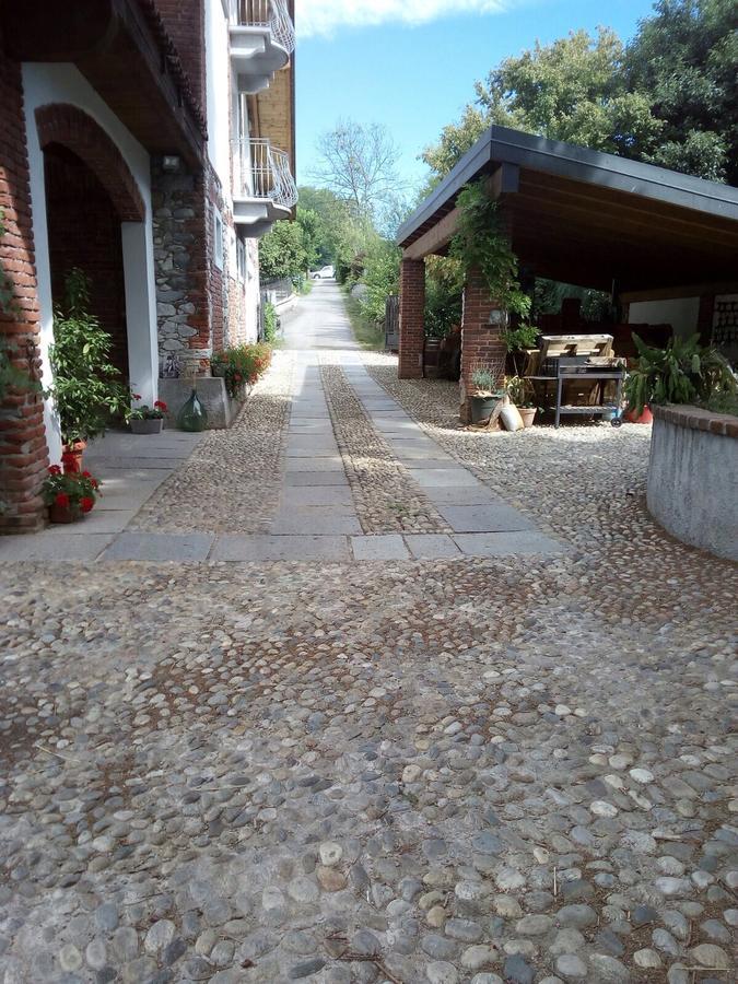 Relais Profumo Di Vino Bed & Breakfast Borgomanero Exterior photo