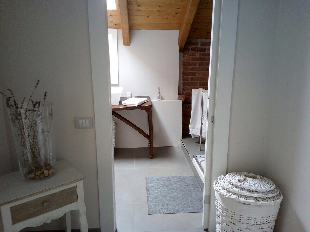 Relais Profumo Di Vino Bed & Breakfast Borgomanero Exterior photo